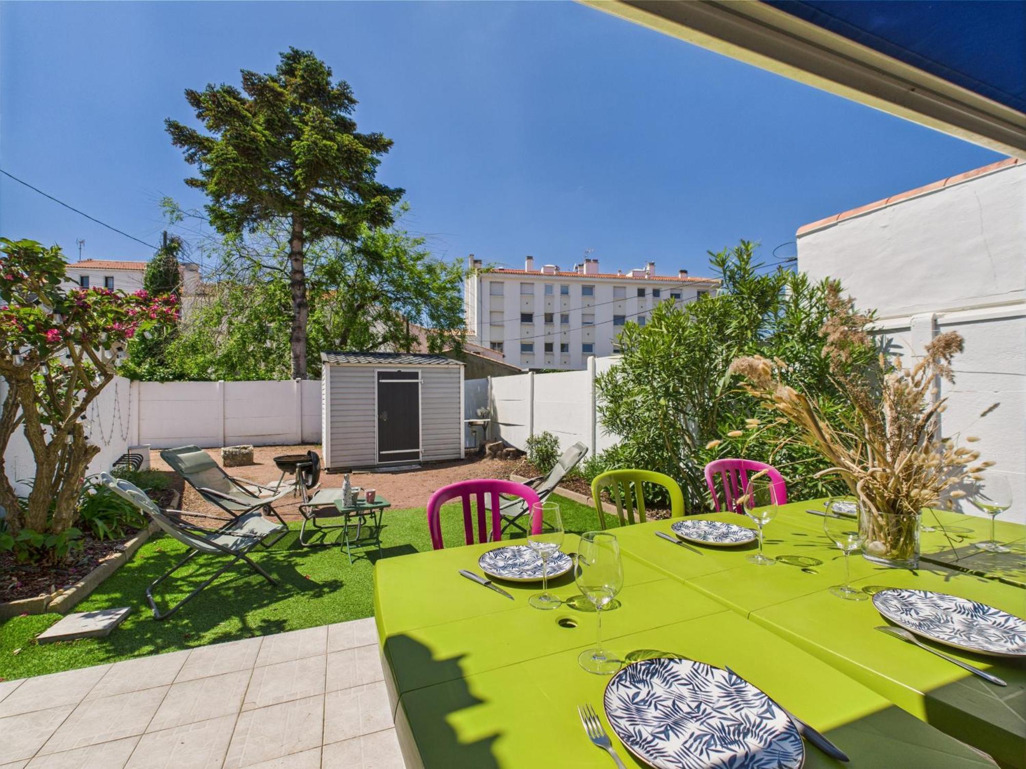 Entre Coeur De Ville Et Plage, Maison Pour 8 Saint Gilles Croix de vie Kültér fotó
